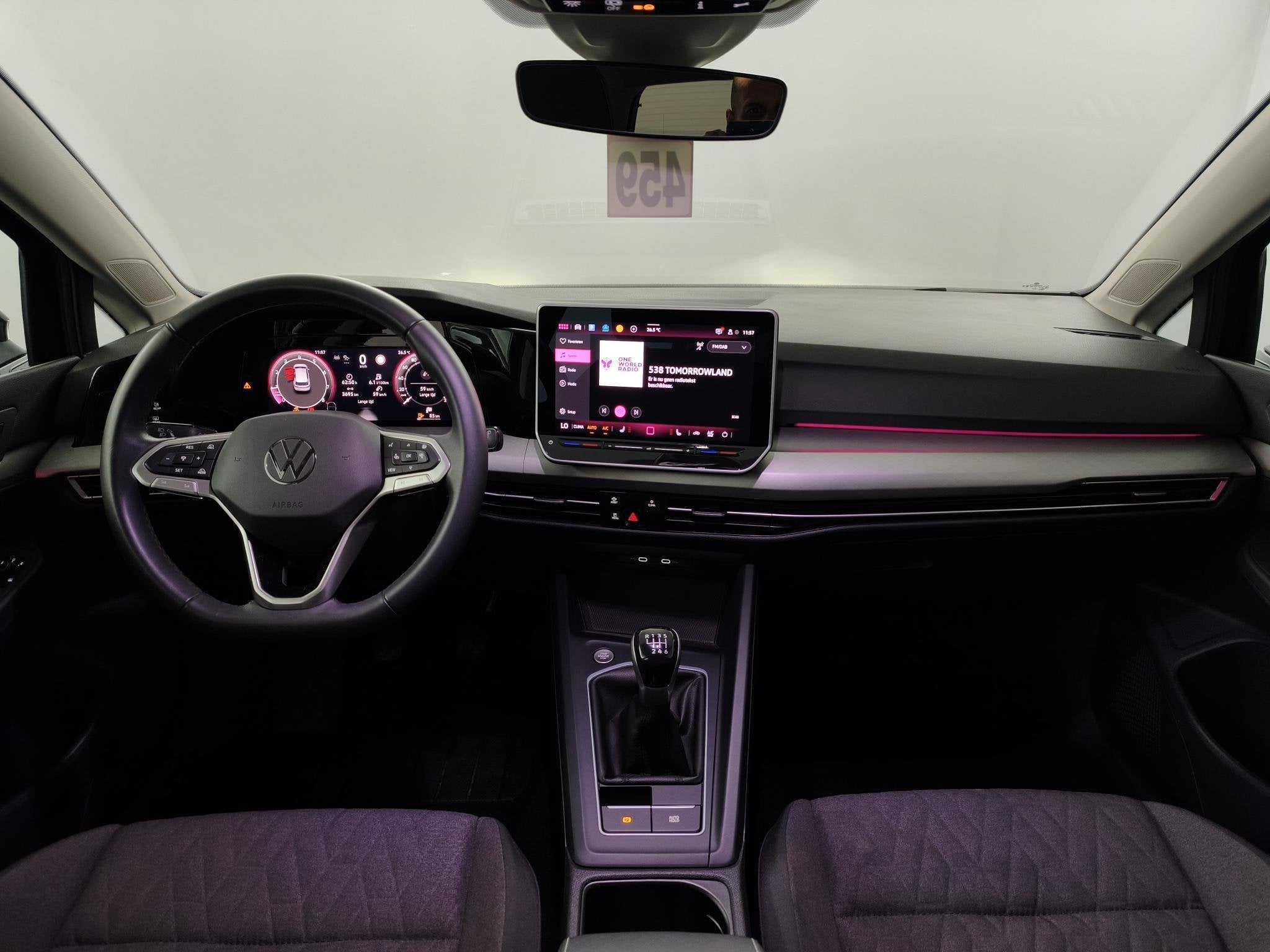 Volkswagen Golf 1.5 TSI Life Edition / Comfort-pakket /, Auto's, Voorwielaandrijving, Stof, 4 cilinders, Zwart