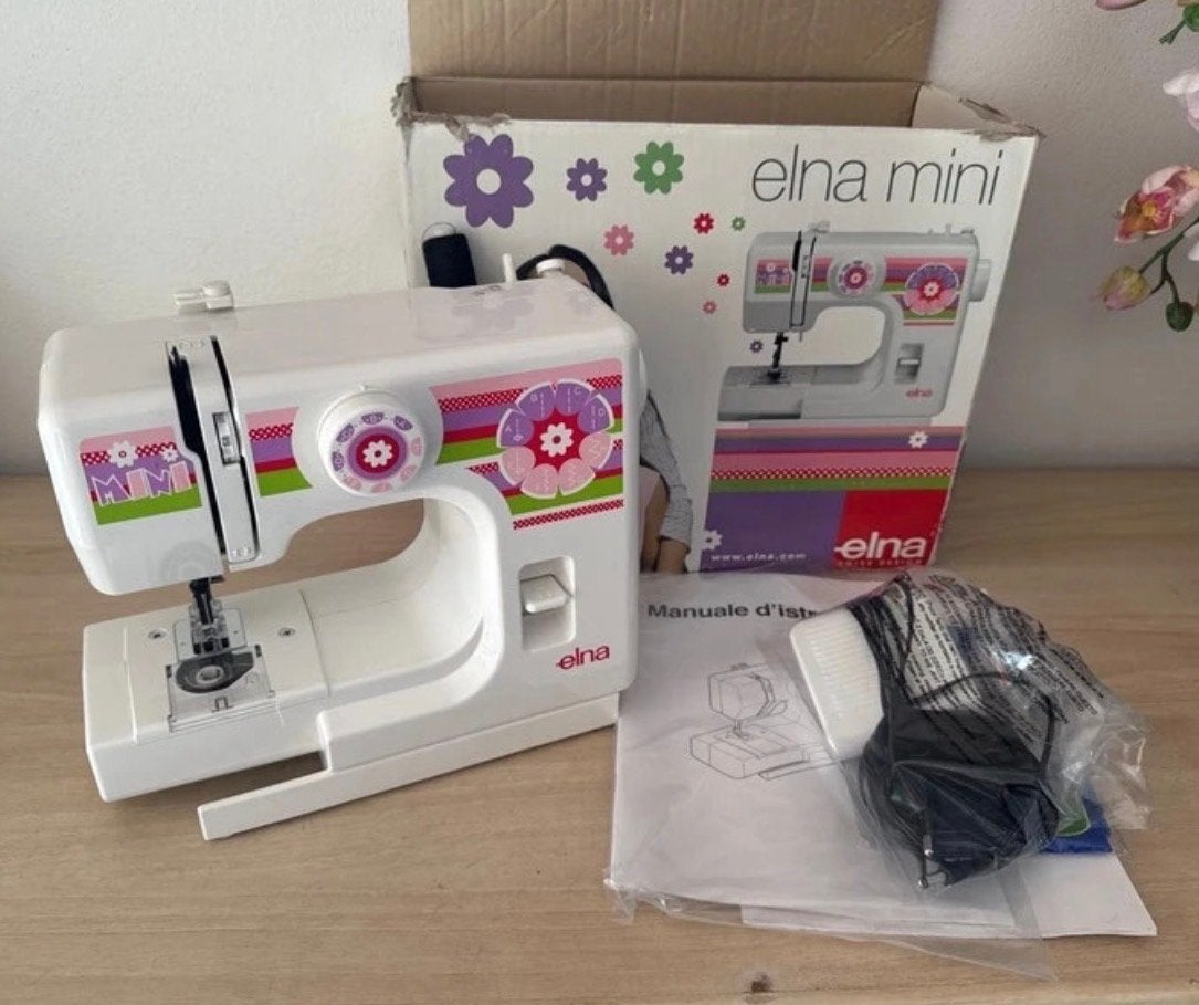 Elna Mini Naaimachine - Compact en Gebruiksvriendelijk, Ophalen of Verzenden, Zo goed als nieuw, Naaimachine, Overige merken