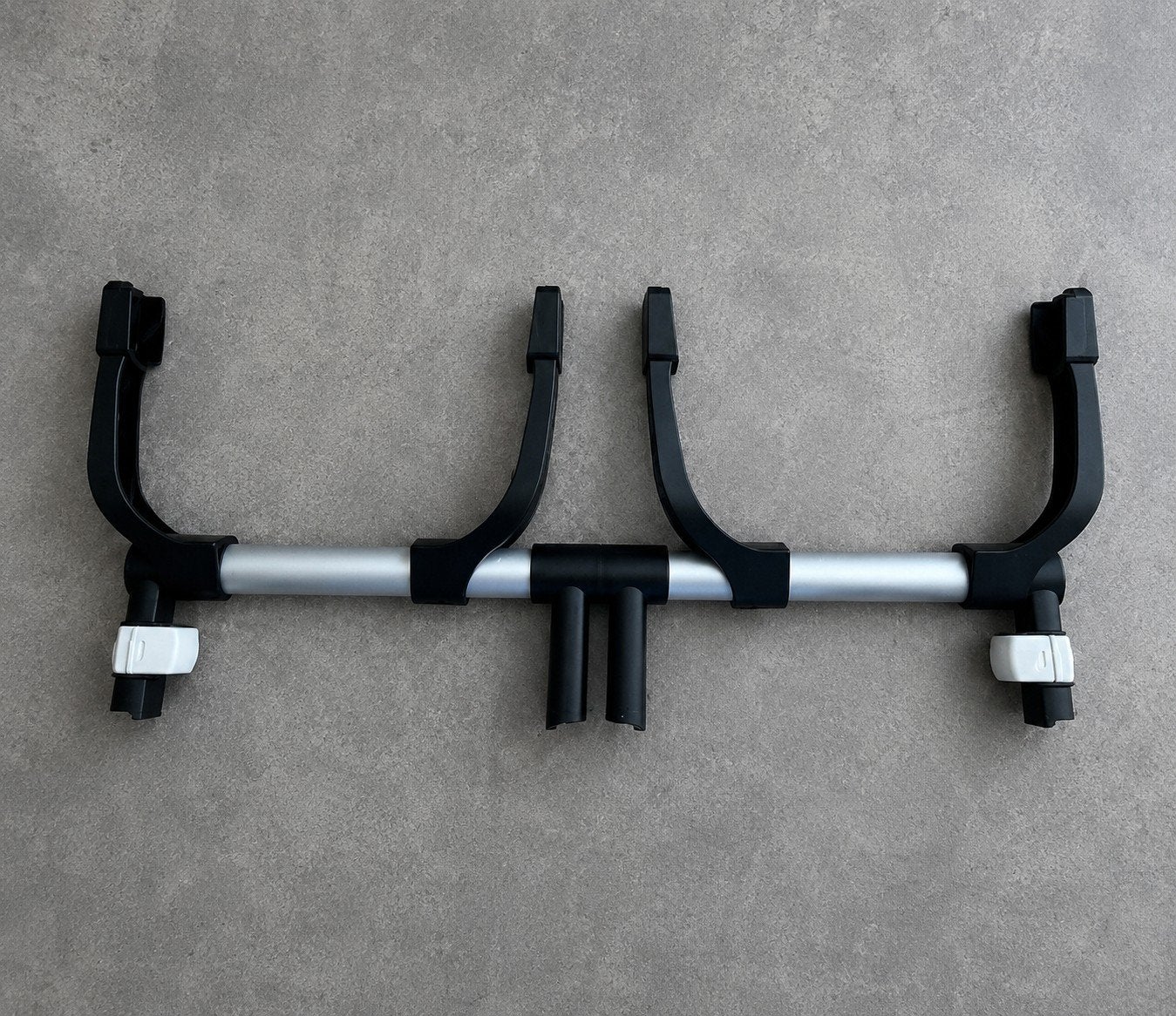 Bugaboo adapter voor tweeling Maxi-Cosi (zgan), Kinderen en Baby's, Kinderwagens en Combinaties, Bugaboo, Ophalen, Kinderwagen