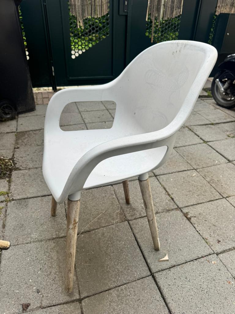 Tuinstoelen 4 stuks, Huis en Inrichting, Stoelen, Ophalen, Kunststof, Gebruikt, Wit