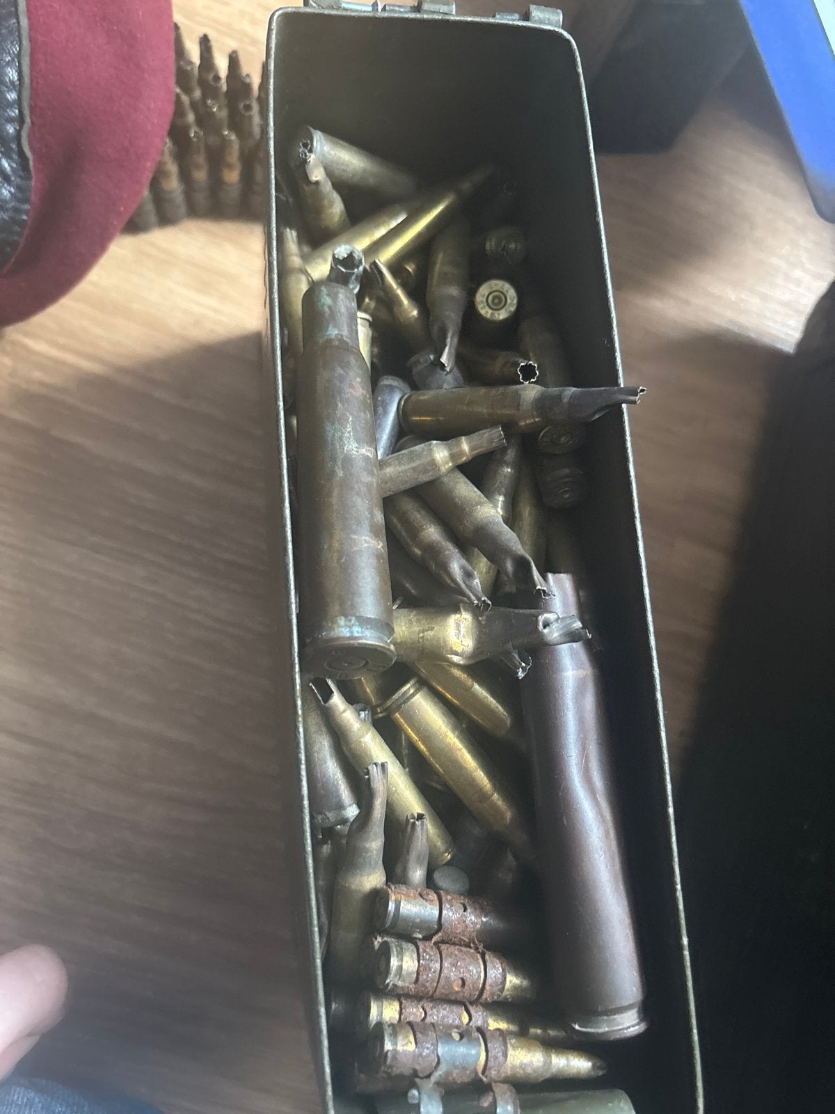 Munitiekist met 7.62 MM NATO hulzen en bodemvondsten, Verzamelen, Ophalen of Verzenden, Landmacht, Overige gebieden, Hulzen of Bodemvondsten