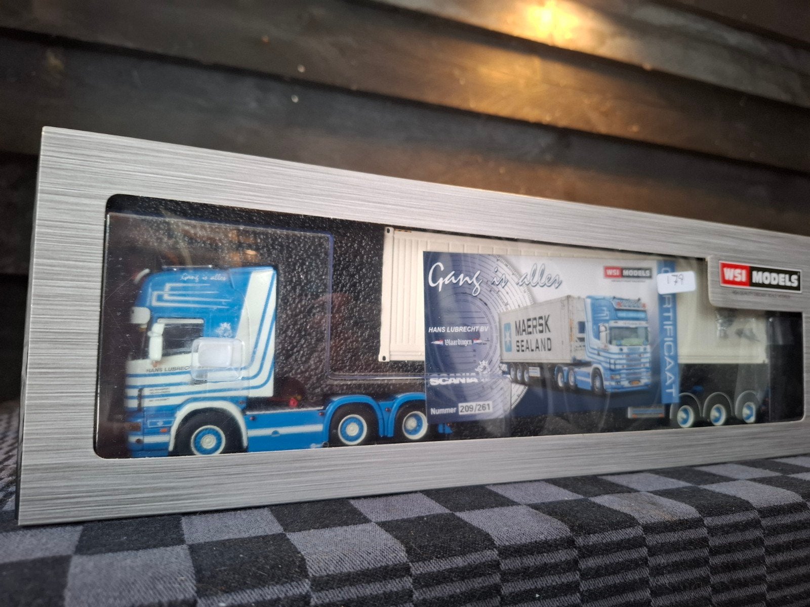 hans lubrecht scania, Hobby en Vrije tijd, Modelauto's | 1:50, Ophalen of Verzenden, Nieuw, Bus of Vrachtwagen, Tekno