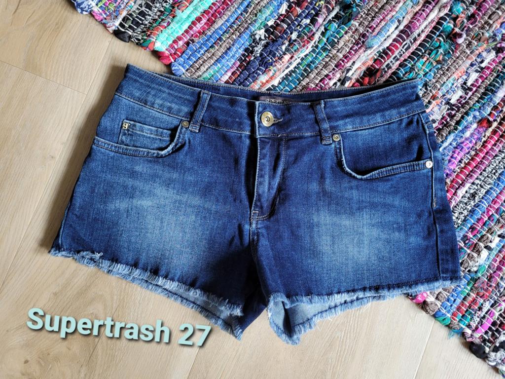 Supertrash spijkerbroekje maat 27, Blauw, Ophalen of Verzenden, Zo goed als nieuw, Maat 34 (XS) of kleiner