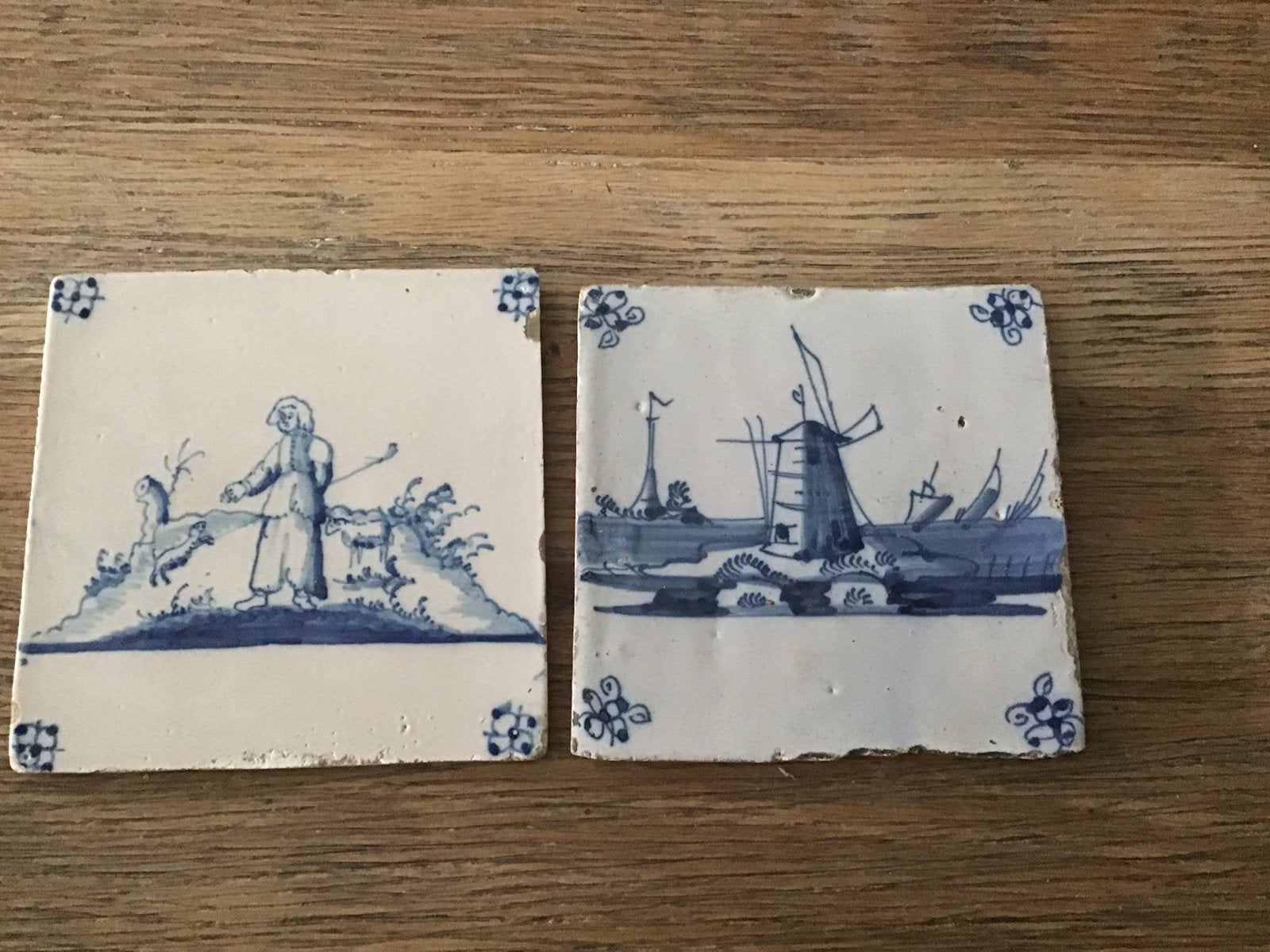 Antieke Delfts Blauwe Tegels: Molen & Herder (Set van 2), Antiek en Kunst, Ophalen of Verzenden