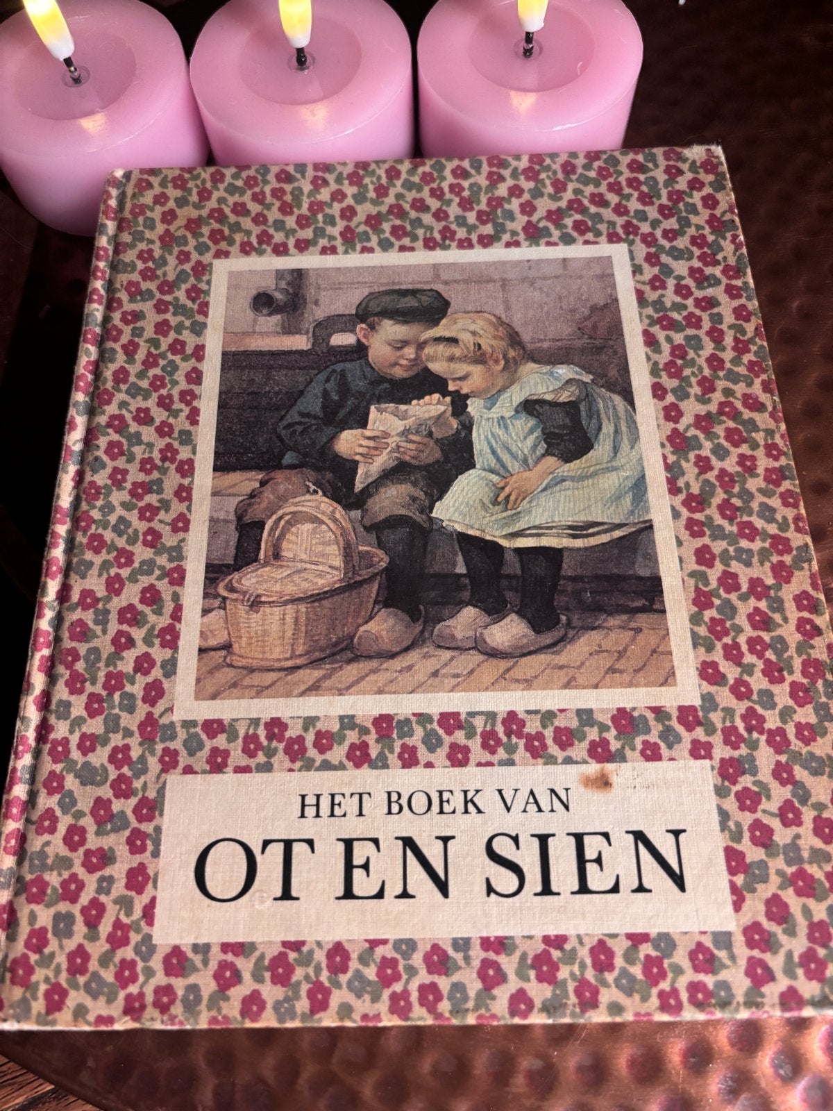 Oud boek van Ot en Sien - Klassiek kinderboek, Ophalen of Verzenden, Gelezen, Fictie algemeen