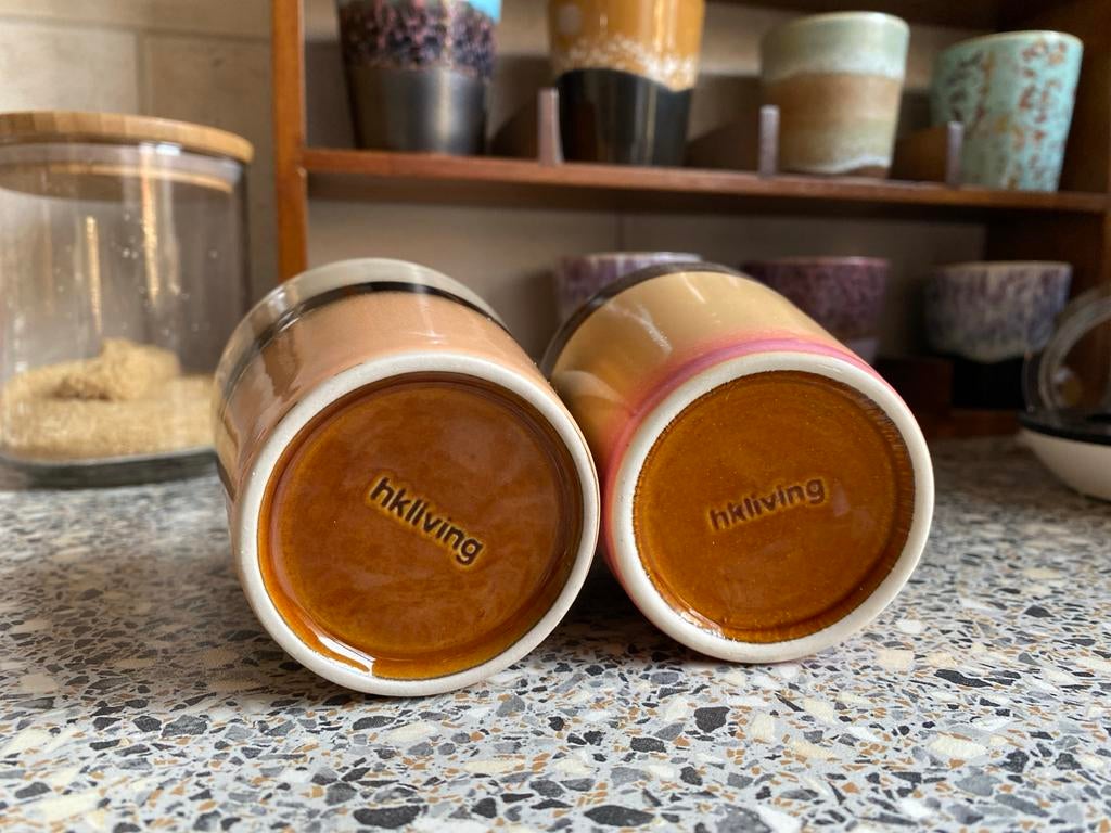 Twee HK living koffie kopjes, Ophalen, Steen/keramiek, Meerkleurig, Overige merken