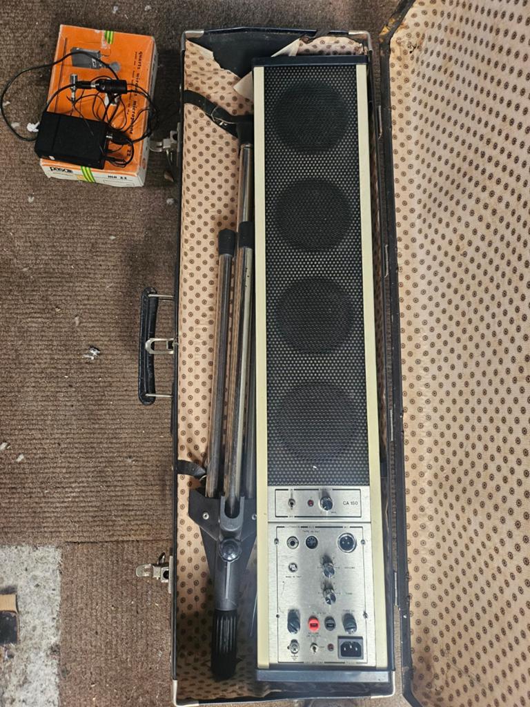 Paso ca 150 presentatiespeaker vintage, Ophalen