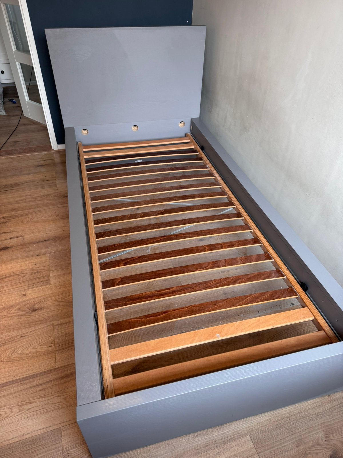 Ikea bed met lattenbodem 90x200, Ophalen, 90 cm, Eenpersoons, Grijs