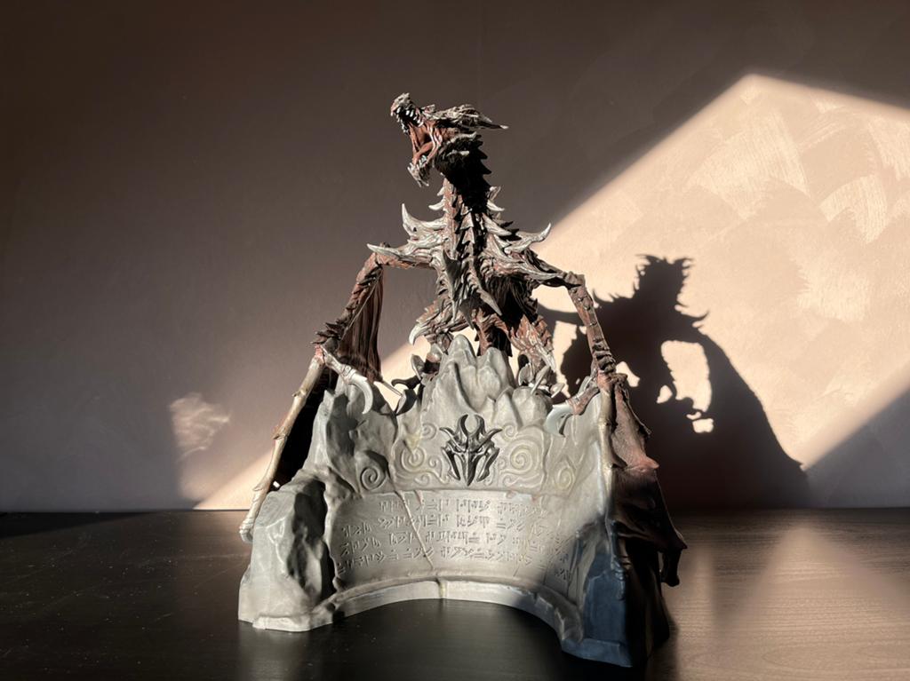 Skyrim Alduin Draak Standbeeld - Collector's Edition, Spelcomputers en Games, Ophalen of Verzenden, Zo goed als nieuw