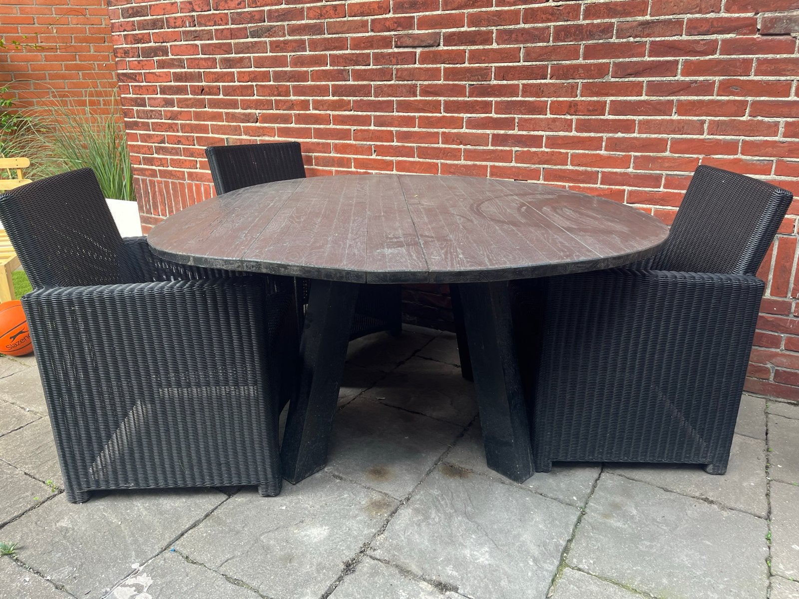 Gratis af te halen: Gebruikte ronde tuintafel, Tuin en Terras, Ophalen, Gebruikt, Rond, Hout