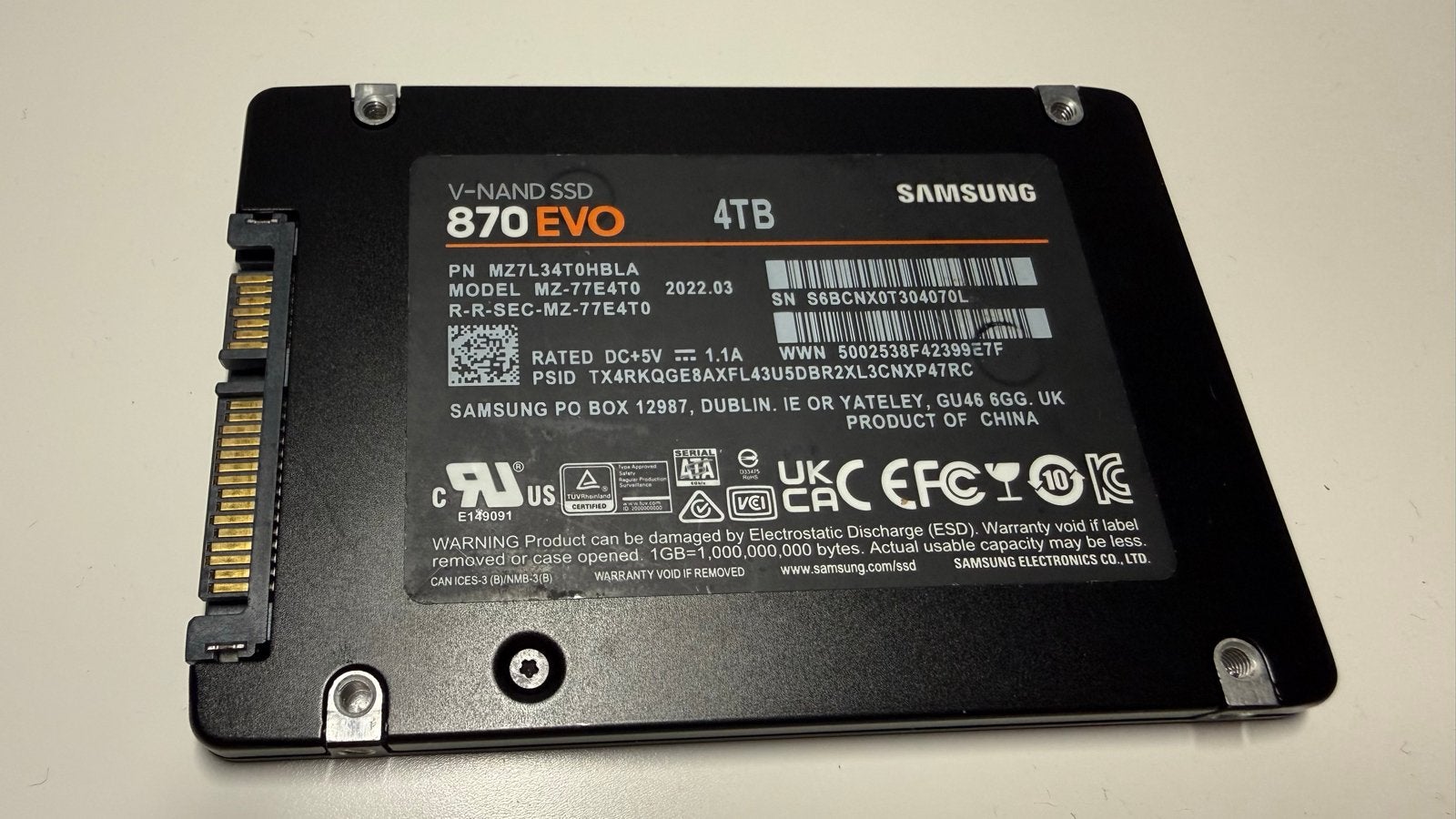 Samsung 870 EVO 4TB SSD - V-NAND Solid State Drive, Computers en Software, Intern, Server, Ophalen of Verzenden, Zo goed als nieuw
