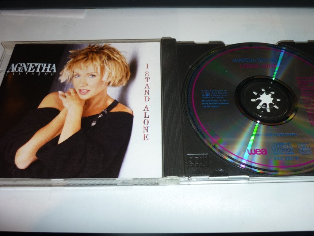 Agnetha Faltskog de cd i stand alone, Verzenden