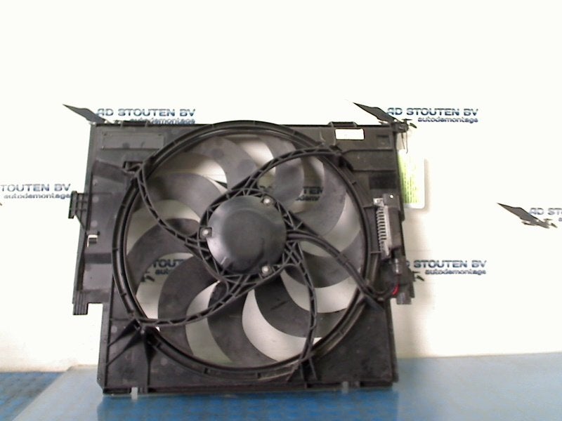 Koelventilator BMW 1 serie (F20) (2012-11/2015-06) 15272311, Gebruikt, Petuelring 130, München 80809, , Duitsland, BMW, Bayerische Motoren Werke AG