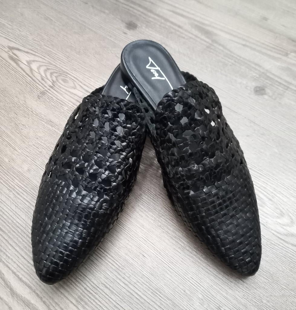 TORAL zwart leren gevlochten muiltjes 37  ZGAN, Verzenden, Zwart, Sandalen of Muiltjes, Zo goed als nieuw