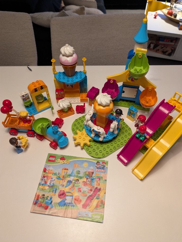 11 verschillende LEGU Duplo sets en losse blokken, Gebruikt, Duplo, Complete set, Ophalen