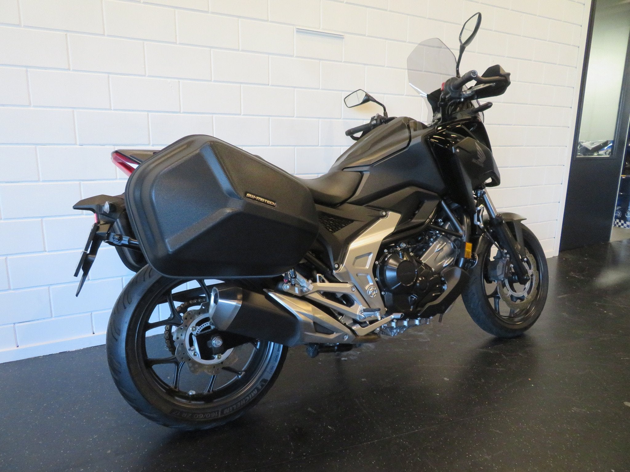 Honda NC750XA NC 750 X HISTORIE KOFFERS! (bj 2023), Bedrijf, 1000 cc, Toermotor