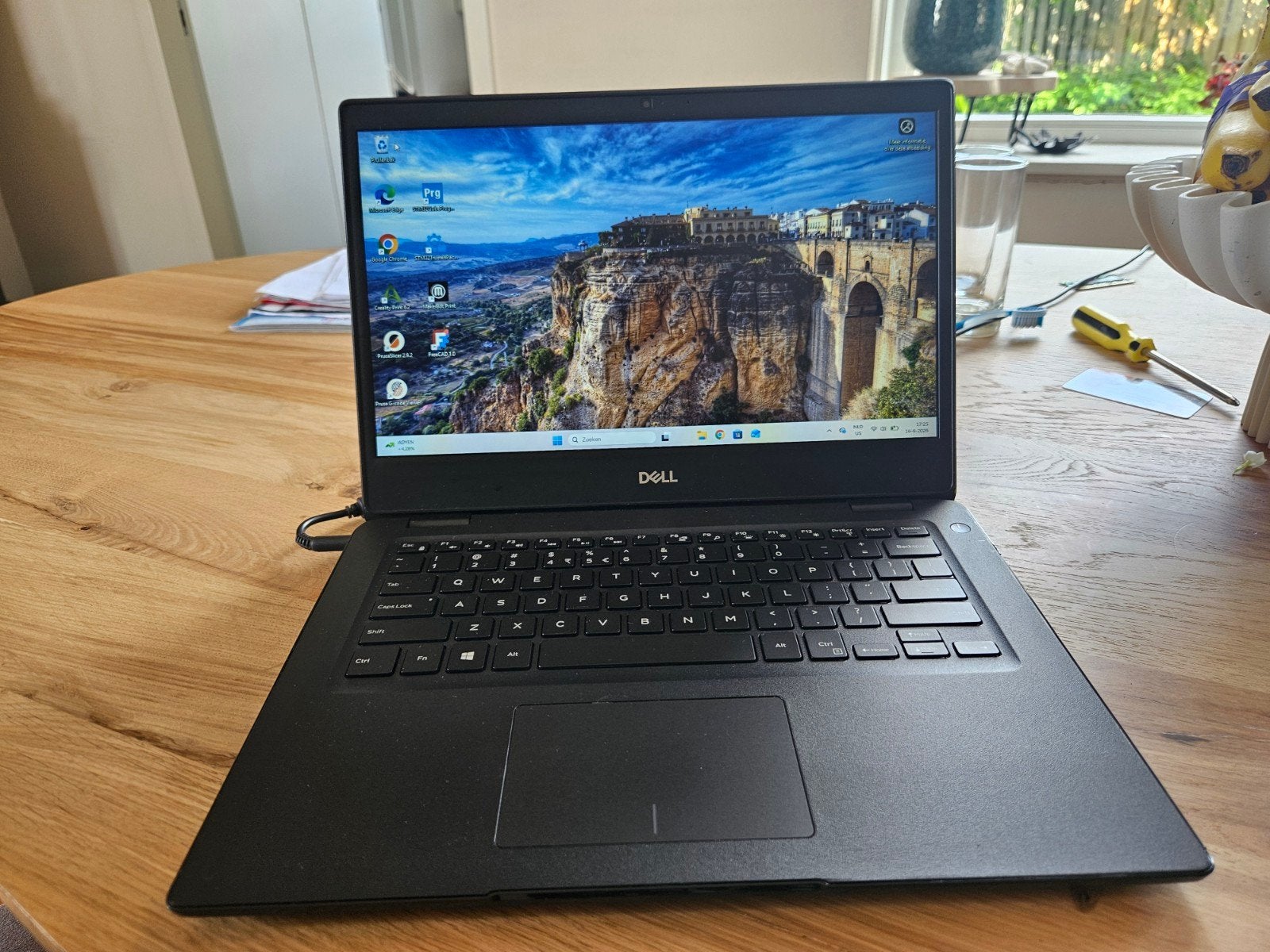 Dell Latitude 3400 i3-8145U 16GB RAM 120GB SSD 14 inch, Computers en Software, Windows Laptops, Gebruikt, 14 inch, SSD, 2 tot 3 Ghz