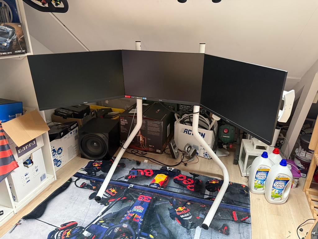 Triple 27 inch monitor set met Rseat 3XL v2, IPS, Full HD, Minder dan 1 ms, Zo goed als nieuw