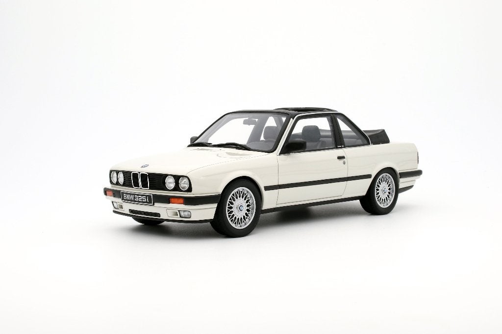 OttoMobile 1/18 BMW E30 325i TC2 Bauer  OT1097, Ophalen of Verzenden, Zo goed als nieuw, Auto, OttOMobile
