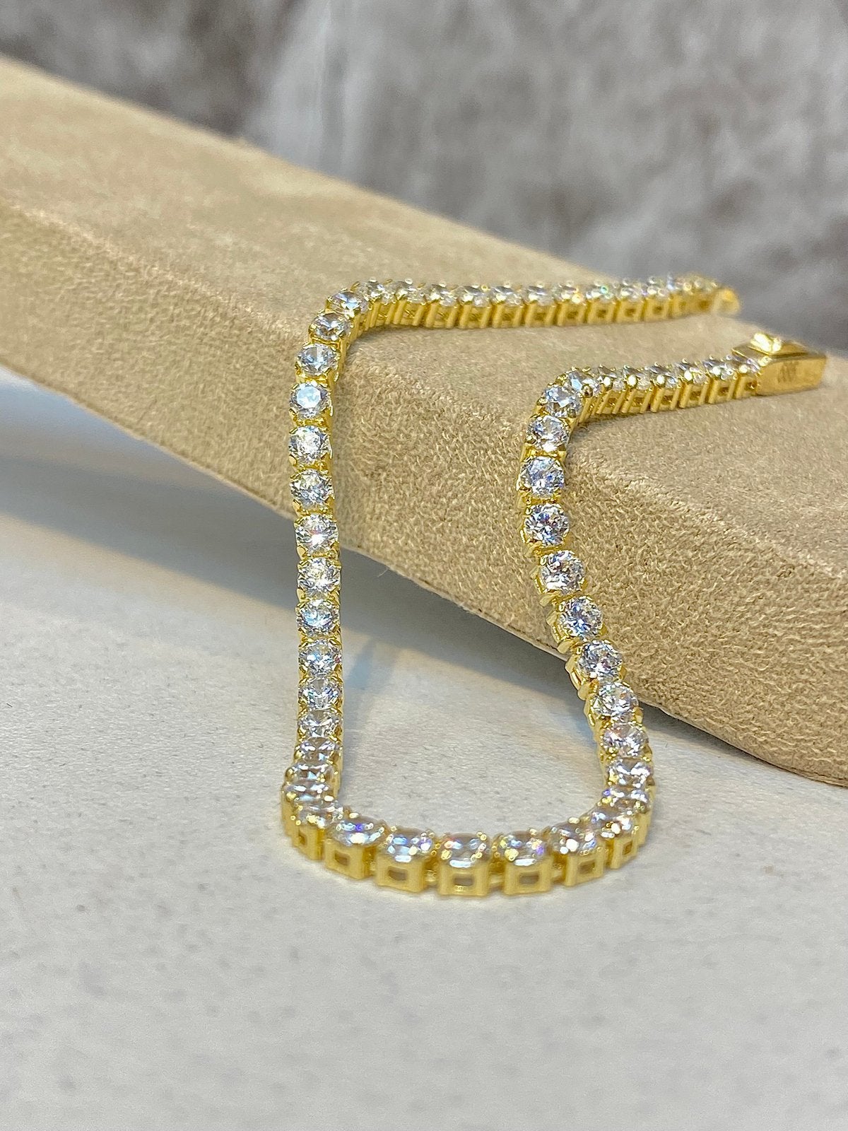 14k Gouden Tennis Armband, Sieraden, Tassen en Uiterlijk, Kettingen, Ophalen of Verzenden, Nieuw, Goud, Goud