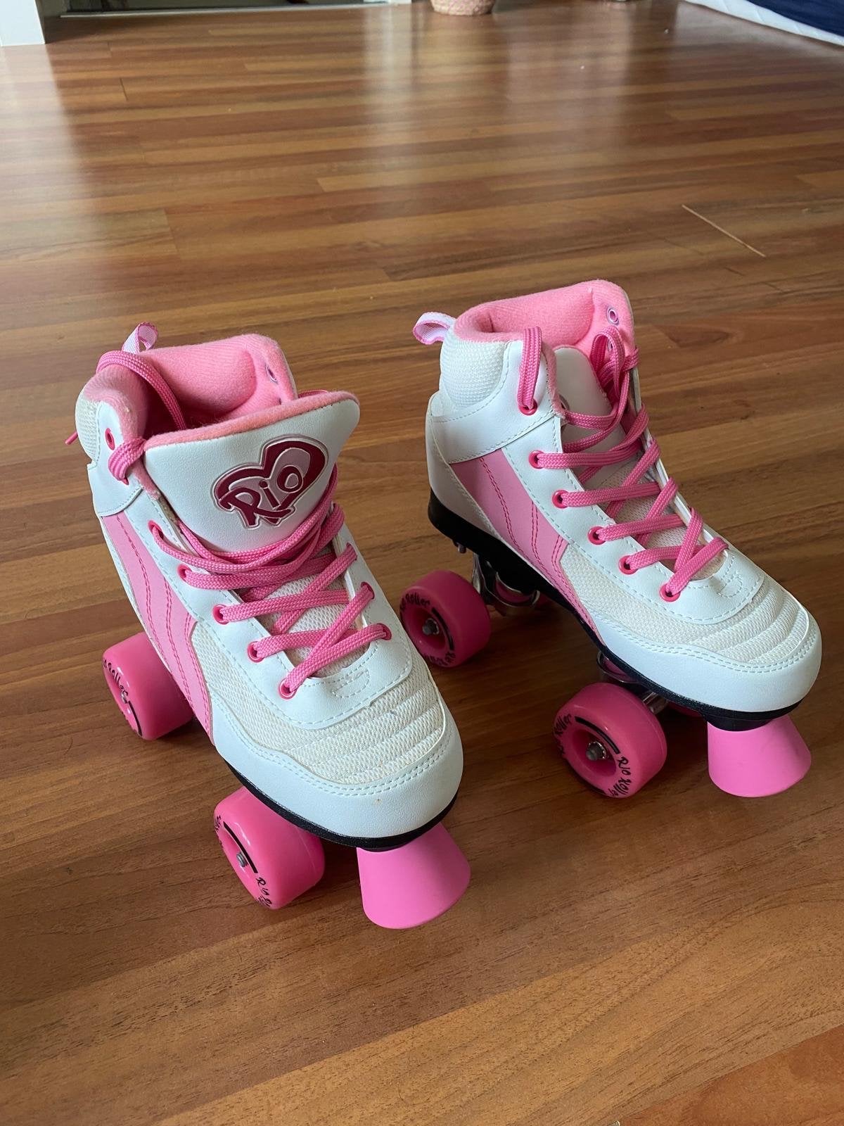 Rio Roller rolschaatsen set met bescherming, Ophalen of Verzenden, Zo goed als nieuw, Kinderen
