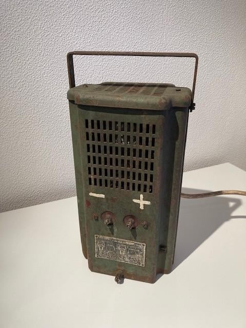 Philips acculader type 368, Ophalen of Verzenden, Gebruikt