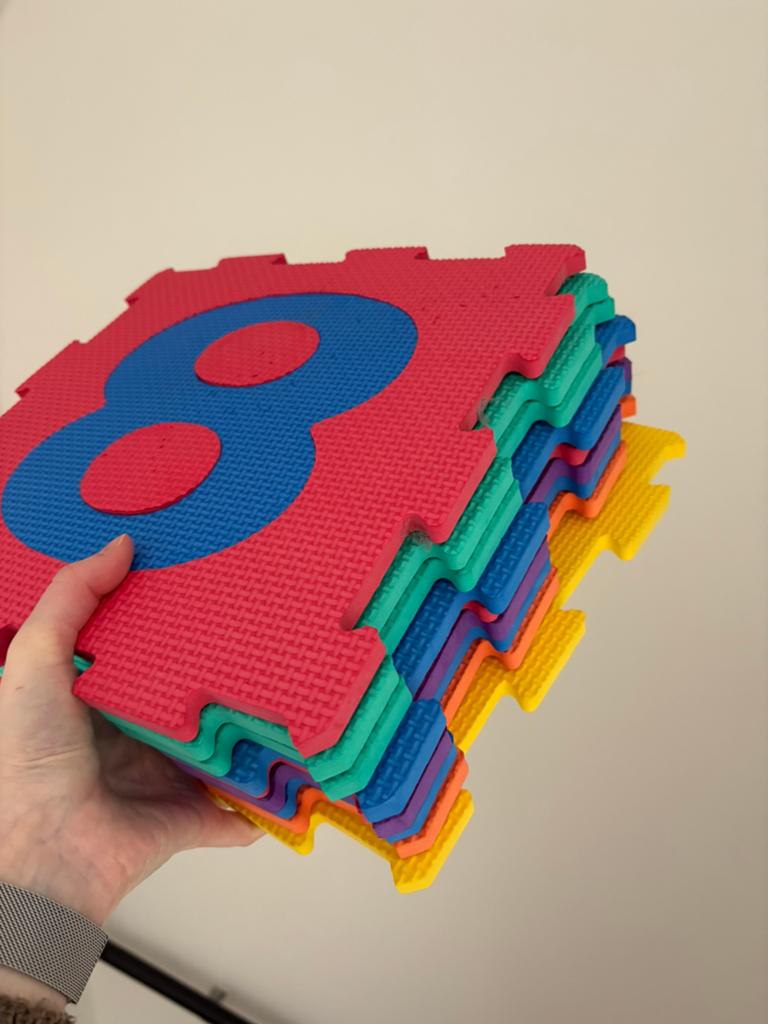 Speelgoed tegels 9x, Ophalen, Gebruikt