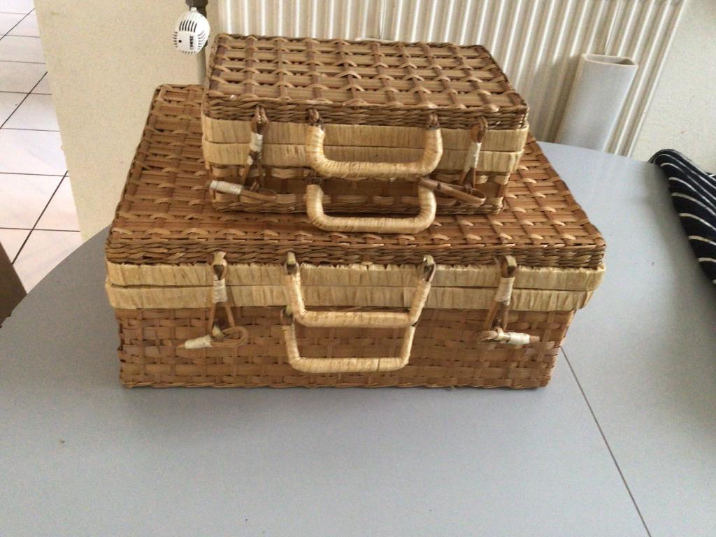2 rieten koffertjes, vintage, Huis en Inrichting, Ophalen, Gebruikt, Mand, Riet