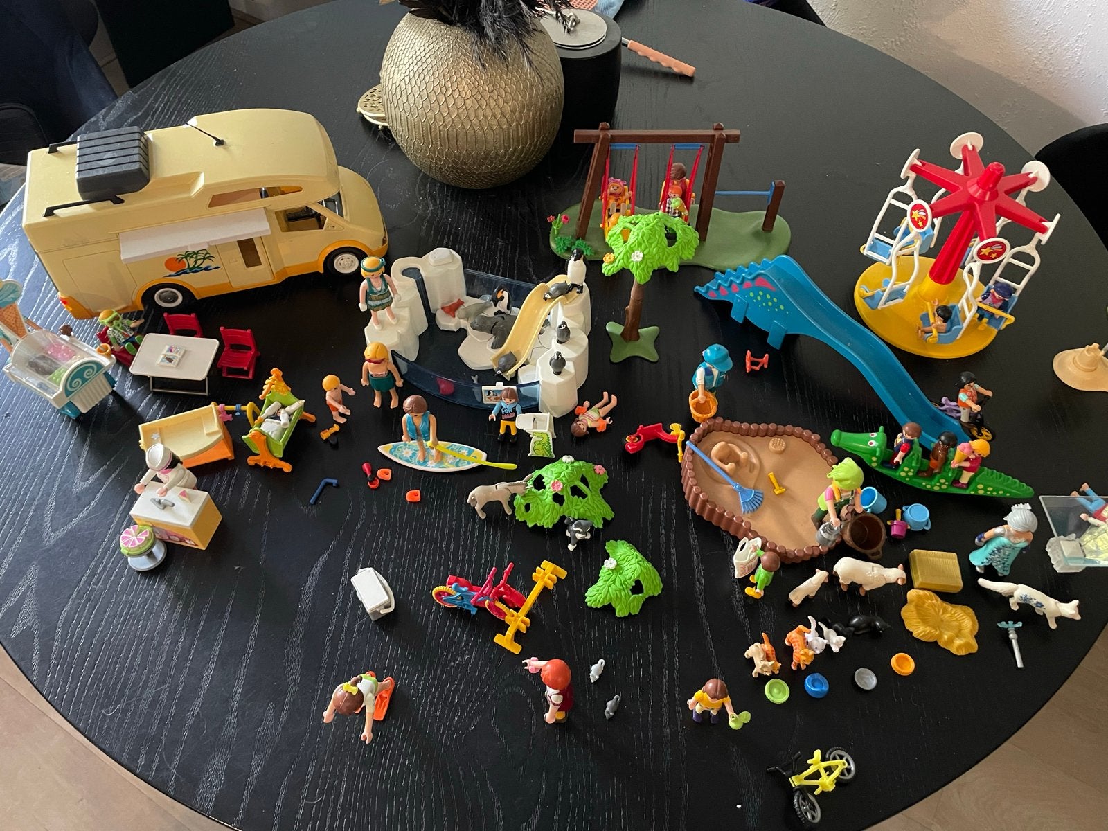 Grote Playmobil set: Camper, speeltuin en meer!, Ophalen of Verzenden, Gebruikt, Jongen of Meisje