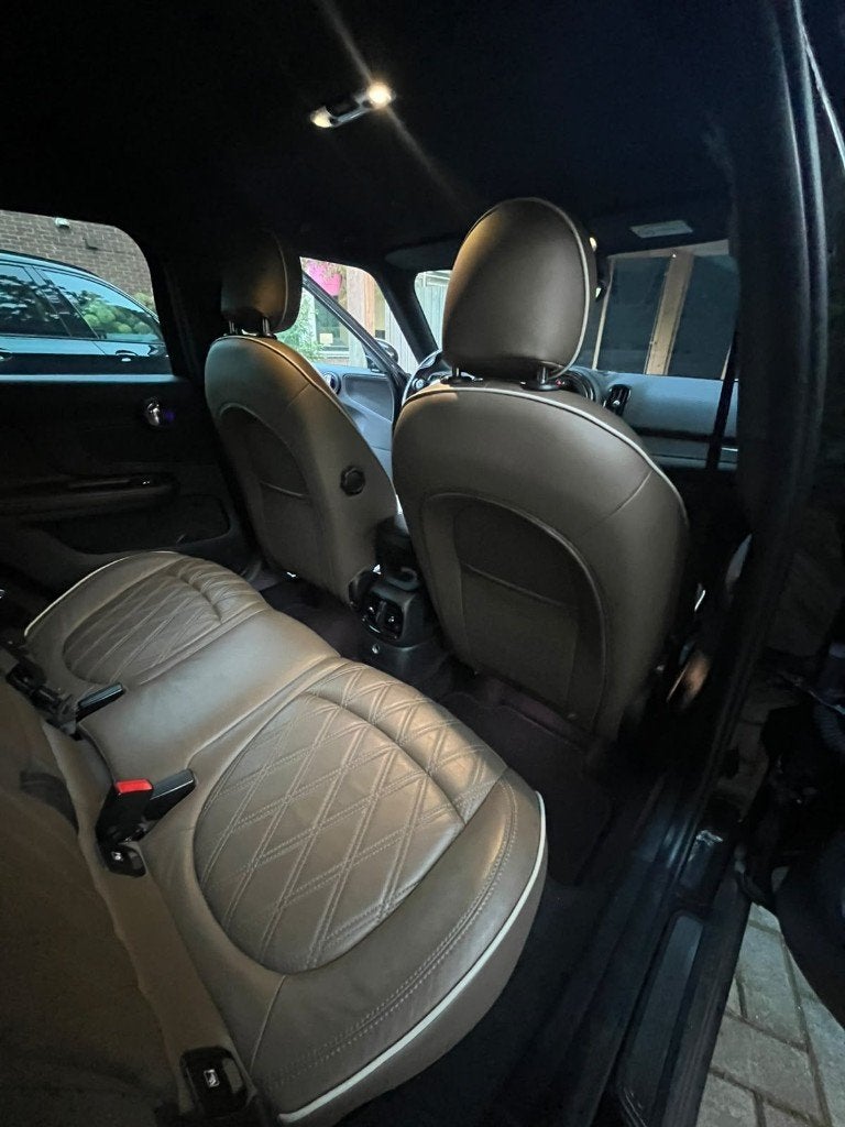 Foto 20 van Mini Countryman 1.5 100KW Cooper AUT 2017 Zwart