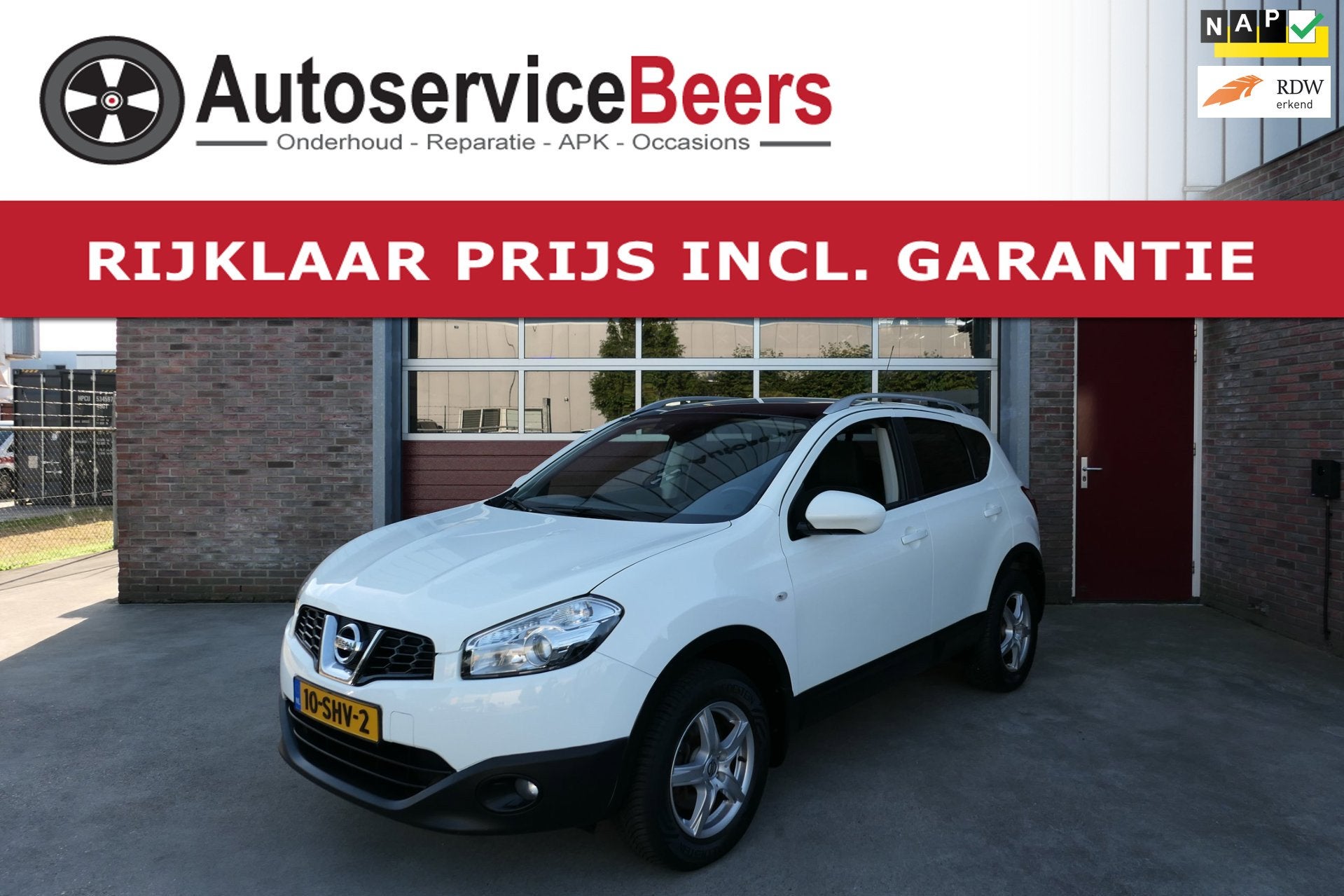 Nissan Qashqai 1.6 Connect Edition, Camera, trekhaak, Panoda, Voorwielaandrijving, Euro 5, Stof, Gebruikt