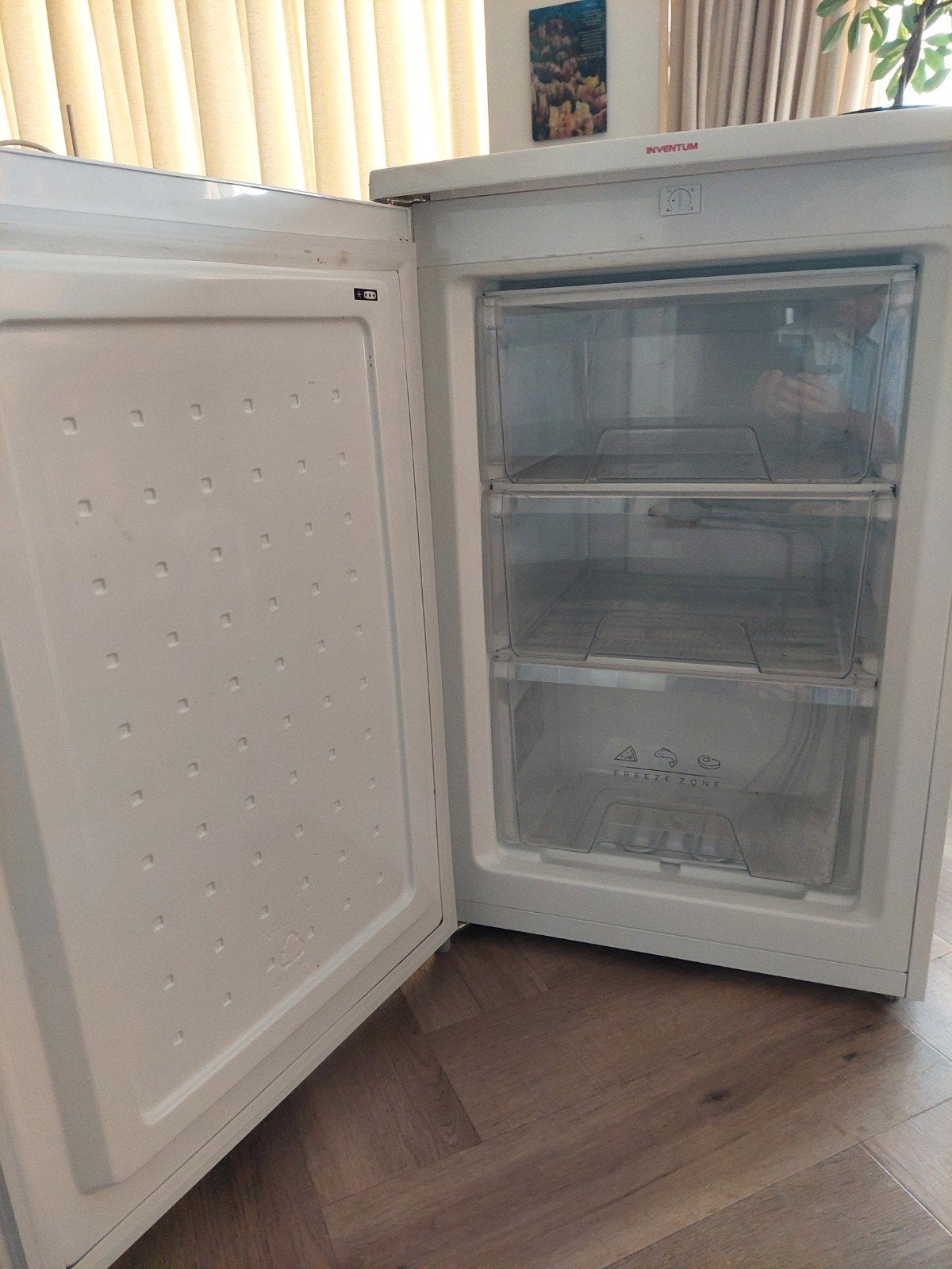 Foto 3 van Inventum vriezer met 3 lades