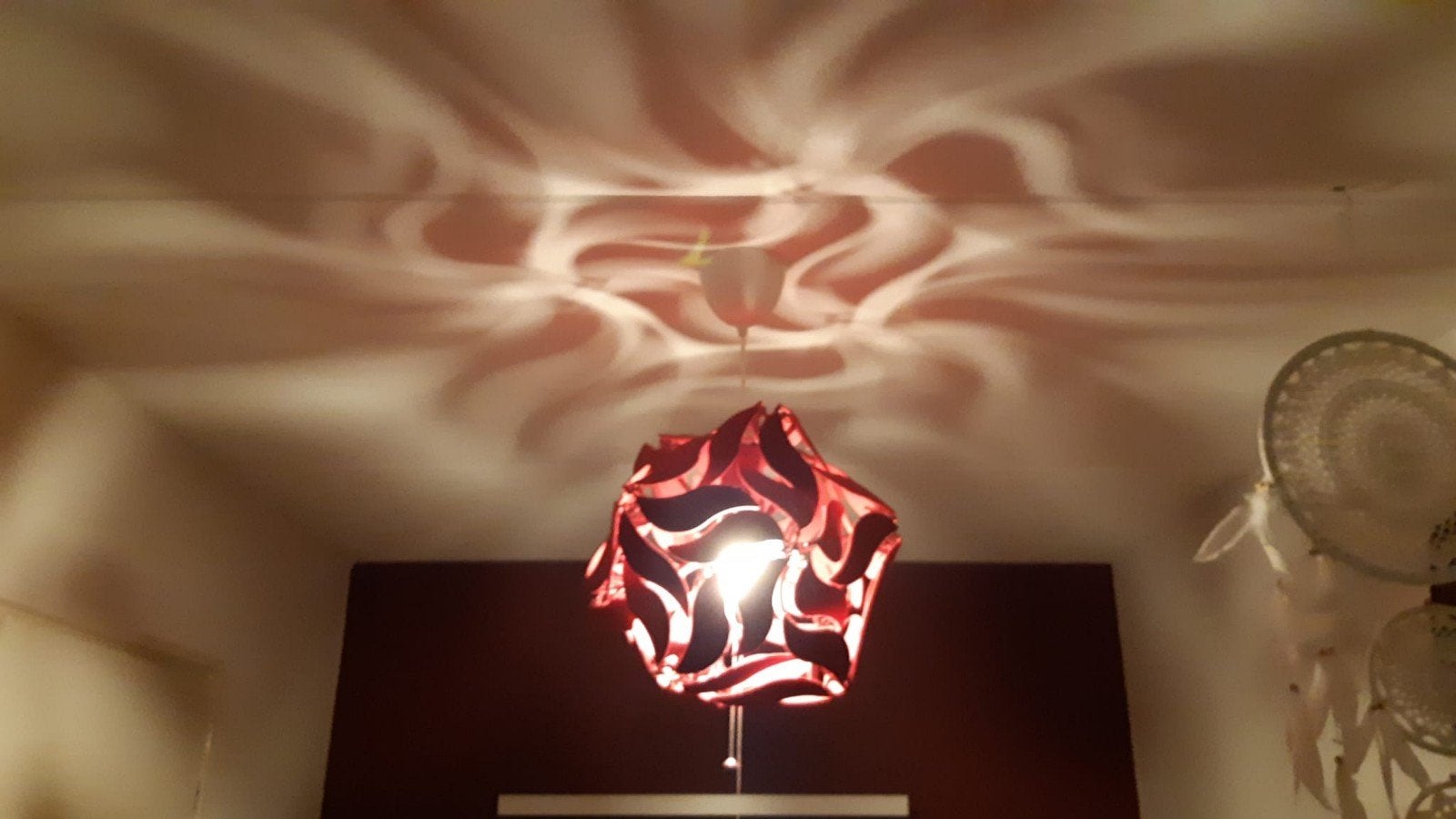 IKEA Hanglamp Rood - Uniek Lichteffect, Ophalen, Kunststof, Gebruikt, Modern, Sfeervol