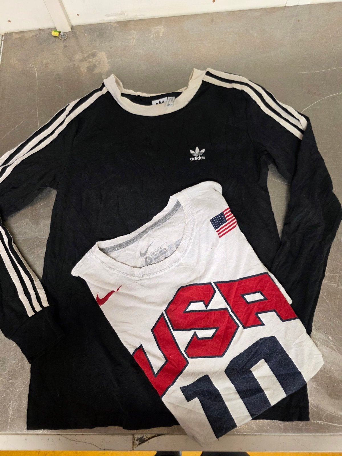 origineel Vintage shirts maat S ( Nike en  Adidas)
maat S
Ad, Ophalen of Verzenden, Gedragen, Overige kleuren, Nike adidas