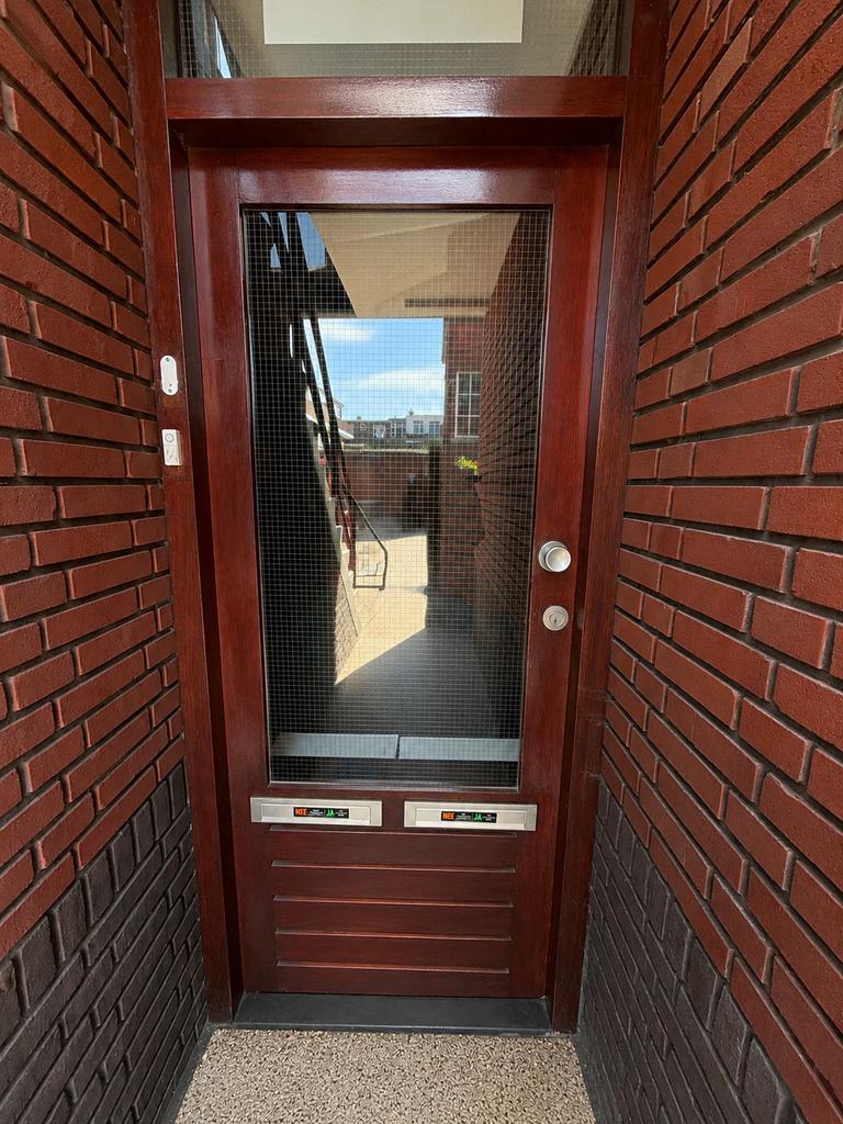 Begane grond woning te koop!, Doe-het-zelf en Verbouw, Kozijnen en Schuifpuien, Ophalen, Kunststof, 225 cm of meer, Overige typen