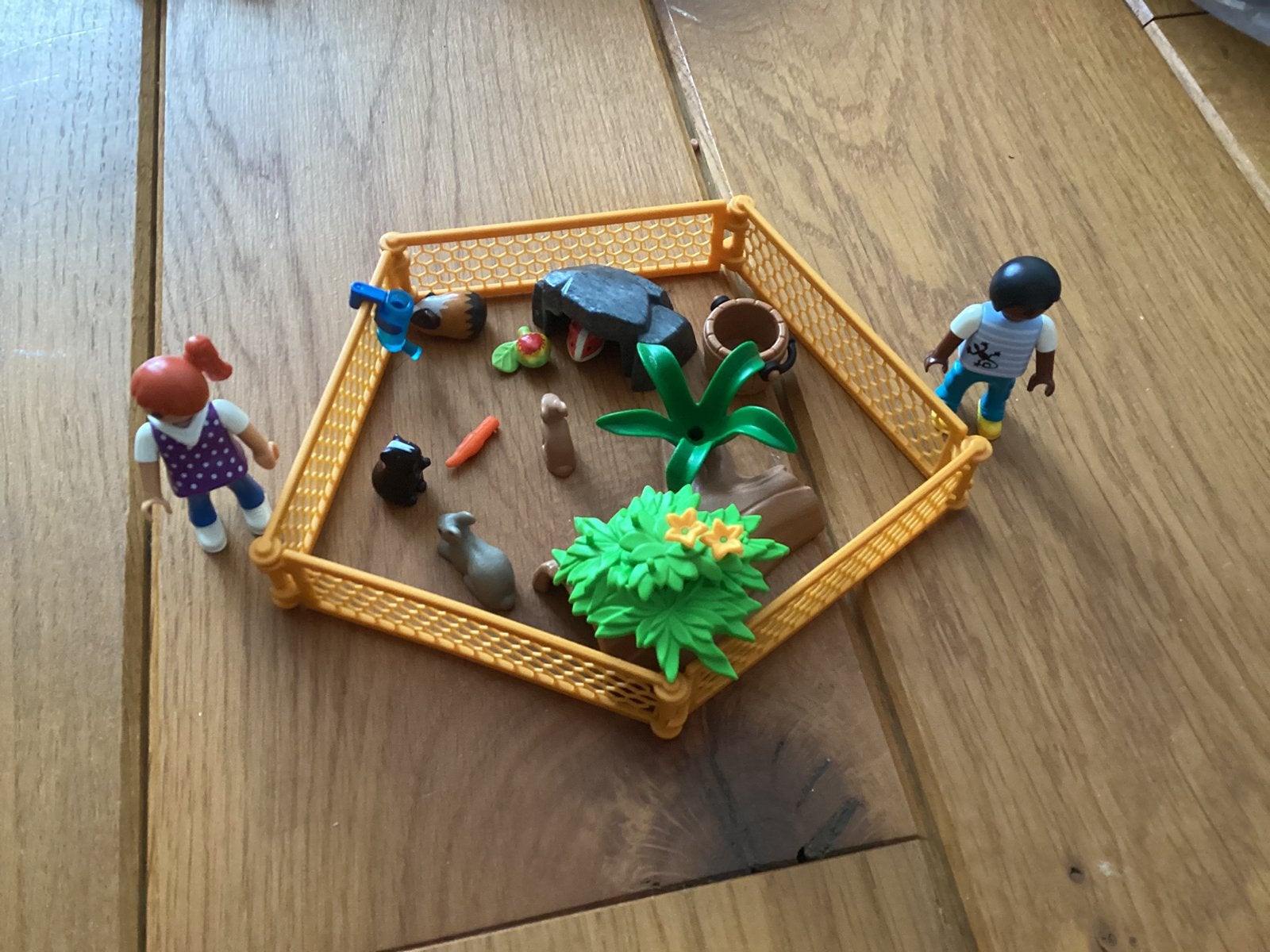 Playmobil cavia en konijnenverblijf(44), Ophalen of Verzenden, Zo goed als nieuw