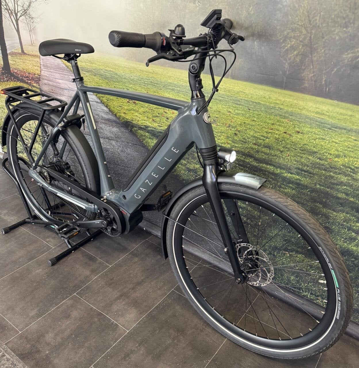 NIEUWE Gazelle Ultimate C5 - 625WH - Riem - 65CM - Actie, Koninklijke Gazelle N.V., Wilhelminaweg 8 6951 BP Dieren Nederland, Nieuw