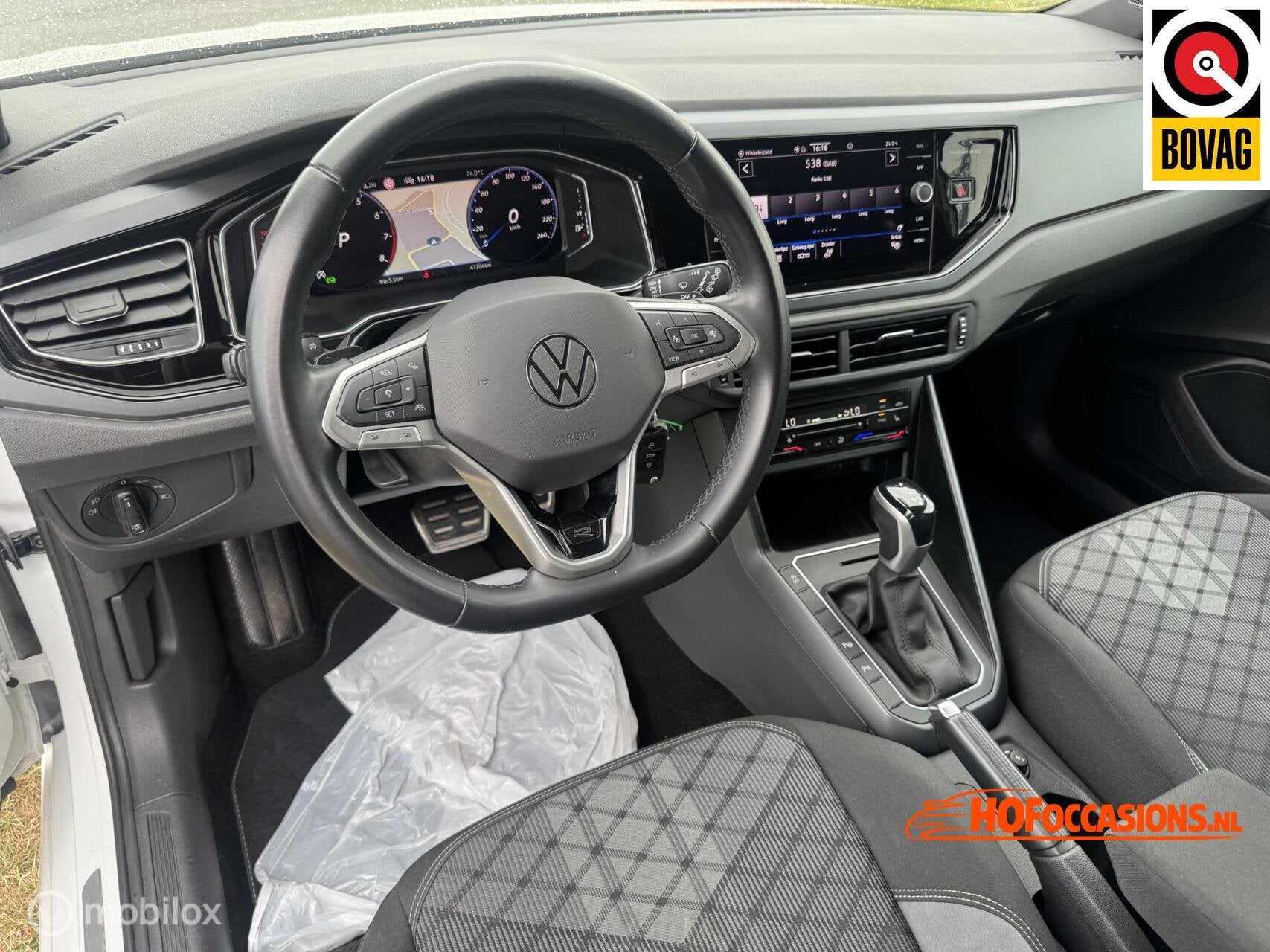 Volkswagen Taigo 1.5 TSI R-Line IQ-LIGHT/VIRTUAL/CARPLAY/, Auto's, 1192 kg, Wit, Bedrijf, Taigo