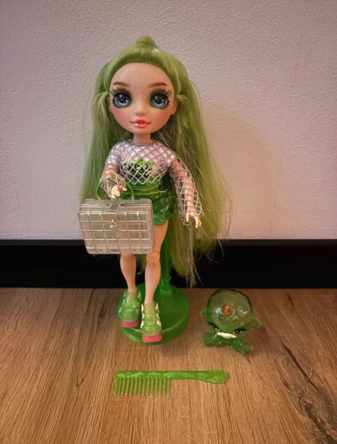 Rainbow High Classic Rainbow Fashion Pop Jade, Ophalen of Verzenden, Zo goed als nieuw, Overige typen