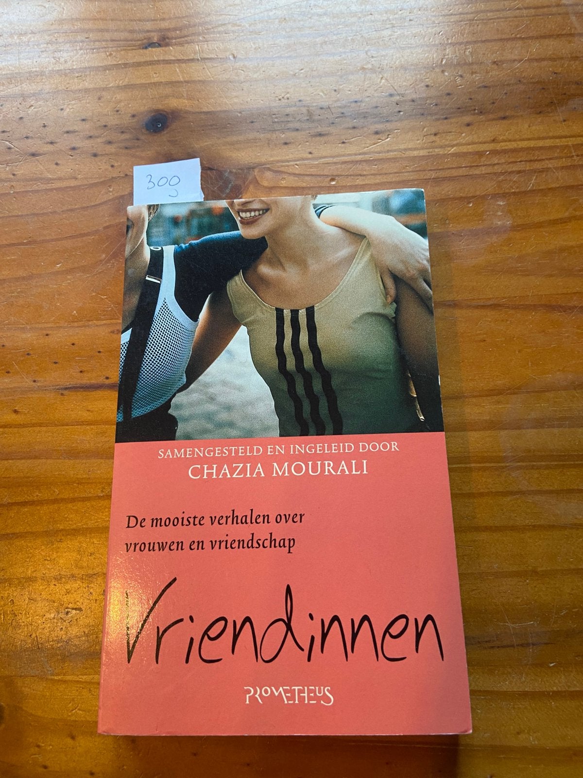 Vriendinnen Promtheus Chazia Mourali, Boeken, Chicklit, Ophalen of Verzenden, Zo goed als nieuw