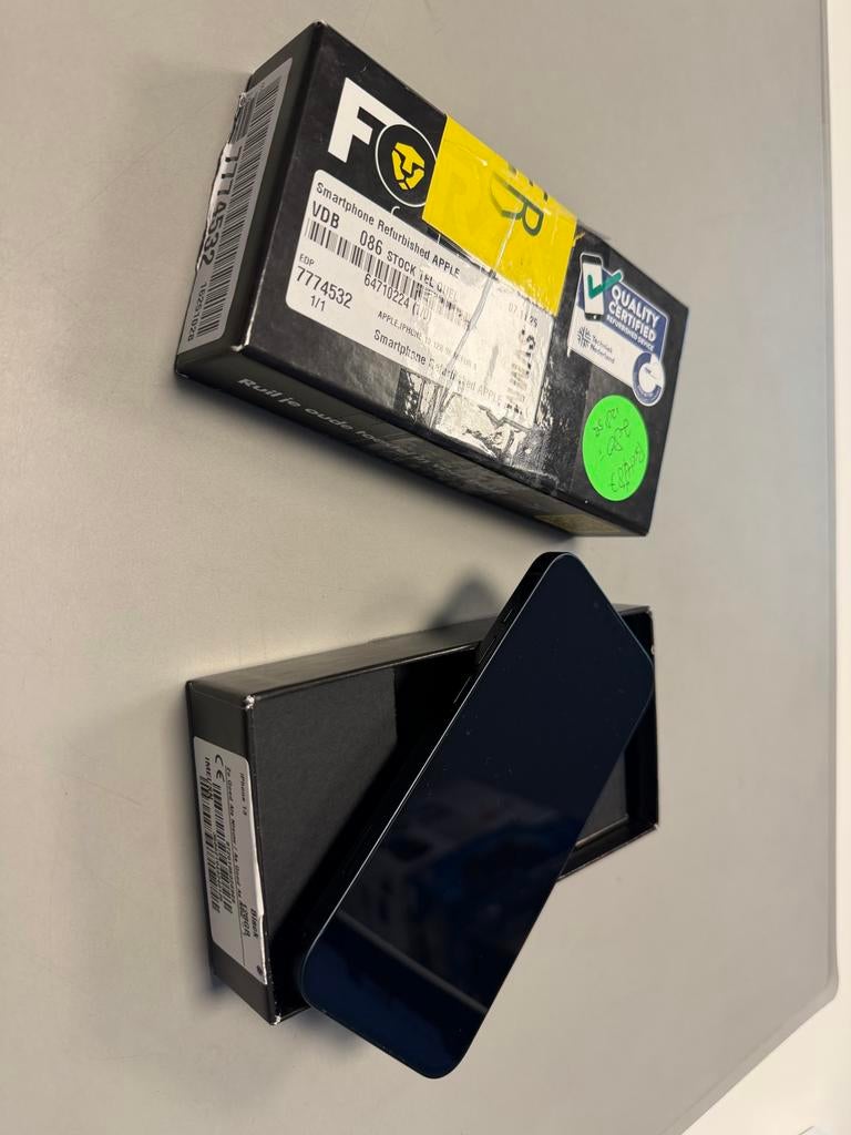 Apple iPhone 13 128GB Zwart - Zo goed als nieuw, Ophalen of Verzenden, Zo goed als nieuw, Nvt, Nvt