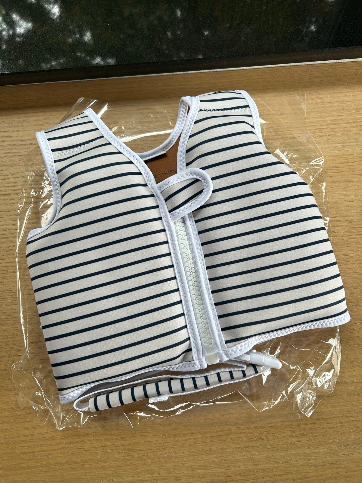 Gestreept zwemvest voor baby's 1-2 jaar - Nieuw, Kinderen en Baby's, 2771MG,160, Nieuw, Zwem-accessoire, UV-zwemkleding