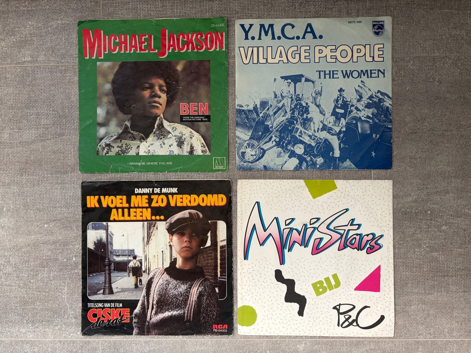 4 Lege Single Hoesjes - Michael Jackson, Village People, Dan, Cd's en Dvd's, Verzenden, Gebruikt, 7 inch