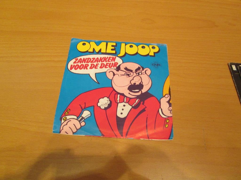 Ome Joop - Zandzakken Voor De Deur / Ole We Zitten Hier Oke, Ophalen of Verzenden, Gebruikt, Pop