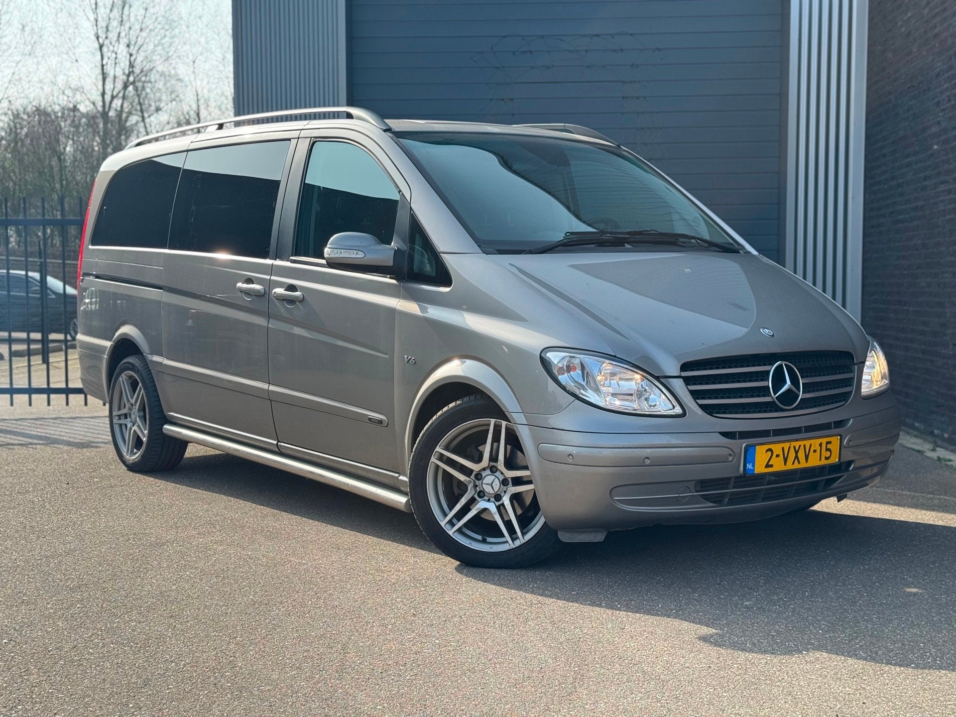Mercedes-Benz Viano 3.0 CDI DC Trend Lang Automaat|Leer|Navi, Auto's, Automaat, Gebruikt, Zwart, Bruin