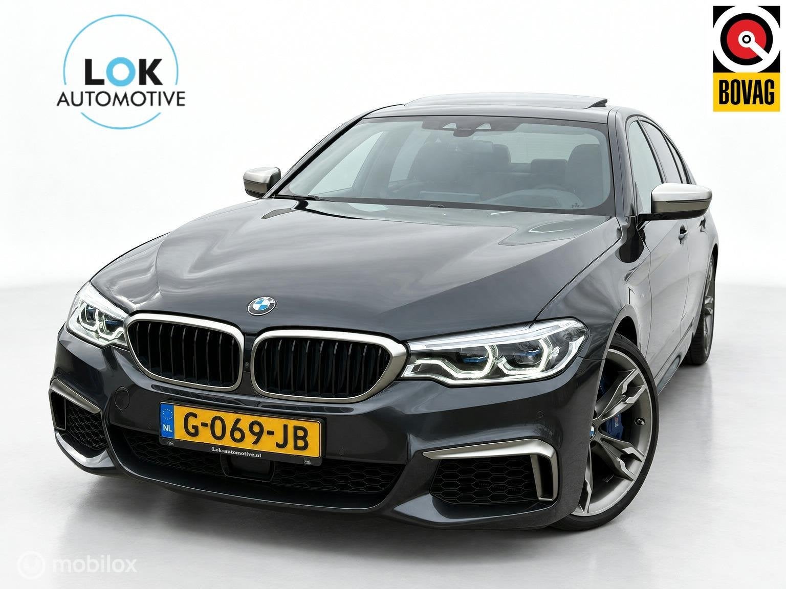 BMW 5-serie M550i xDrive High Executive B&W|360CAM|MEMORY|DA, Auto's, Gebruikt, 2000 kg, Bedrijf, 530 pk