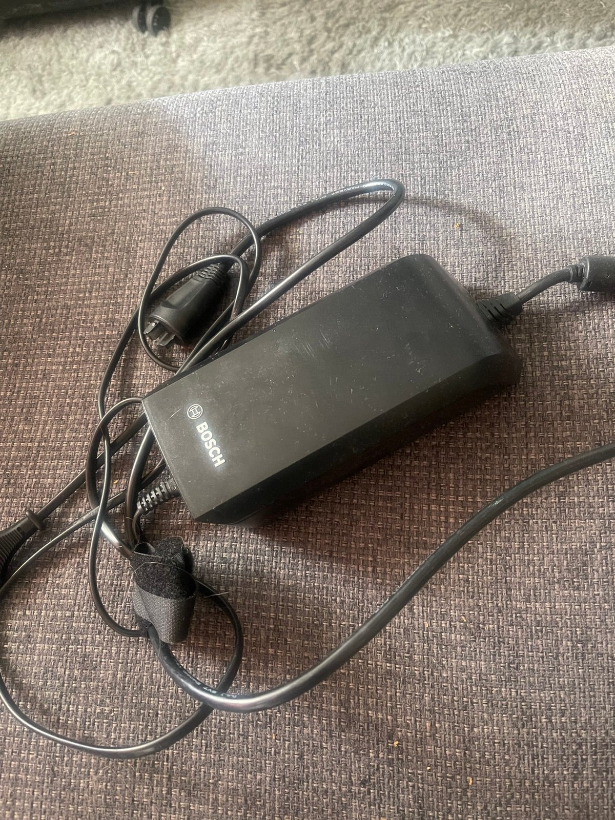 Bosch Active Performance Acculader 4A - 36V, Fietsen en Brommers, Zo goed als nieuw