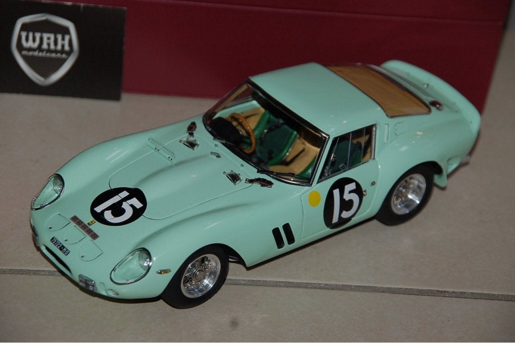 1:18 FERRARI 250 GTO GOODWOOD #15 Moss CMC M-247 in doos WRH, Hobby en Vrije tijd, Modelauto's | 1:18, Verzenden, Zo goed als nieuw