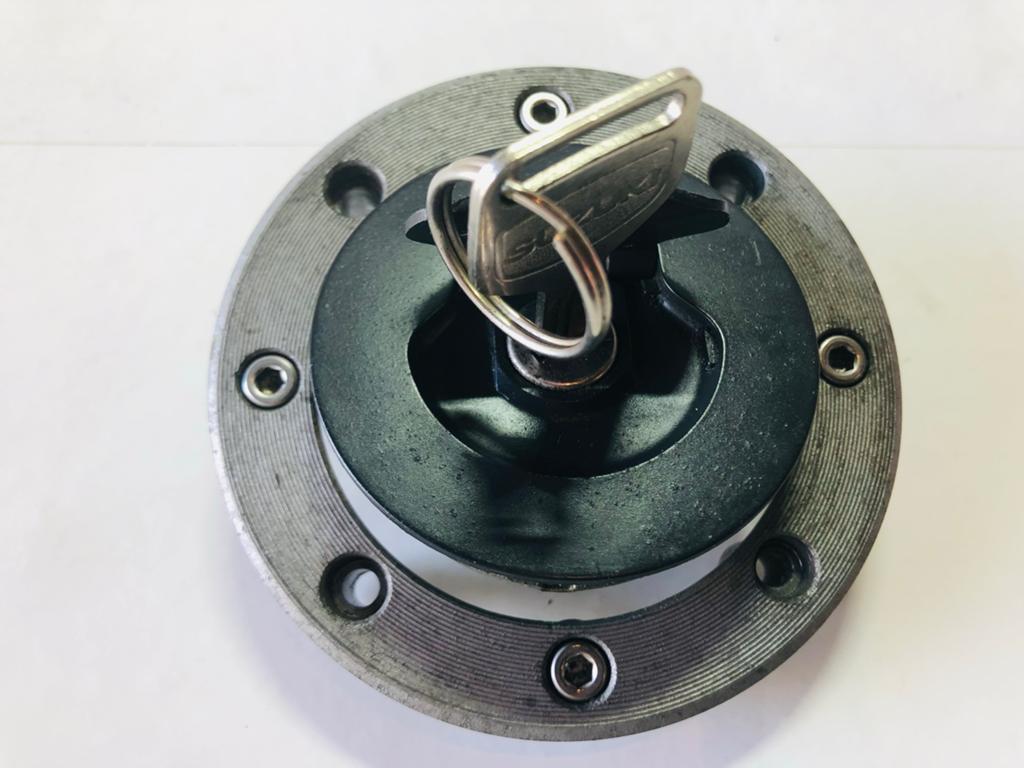 Suzuki GS500E Tankdop met sleutel, Gebruikt, ., :, Ophalen of Verzenden