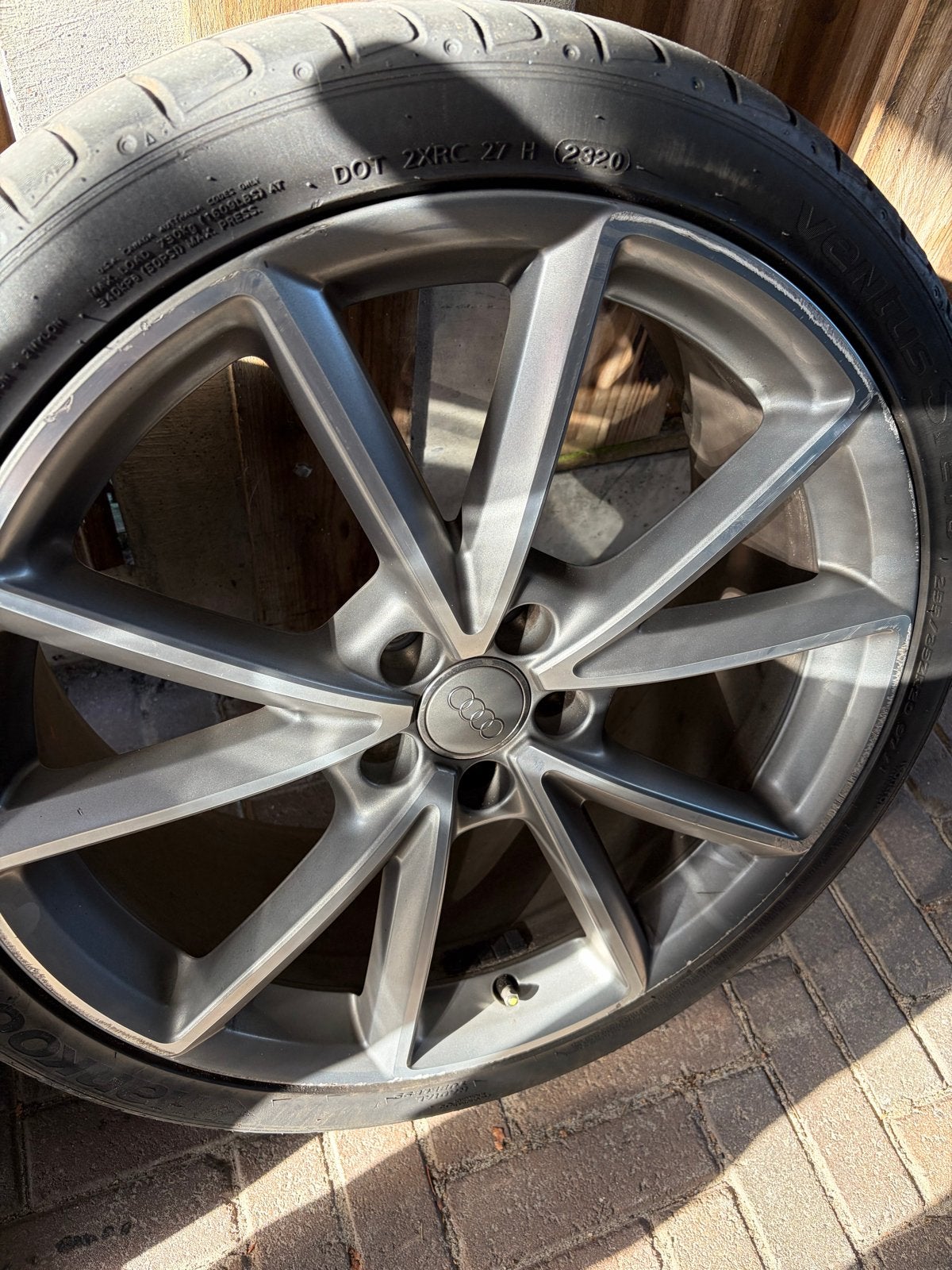Audi 20 inch velgen met Hankook banden (Q3), Ophalen, Gebruikt, 255 mm, Banden en Velgen
